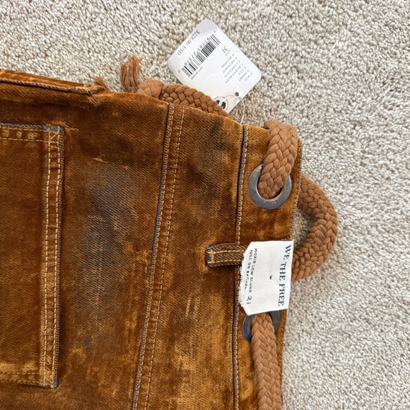 We The Free Moxie Pull-On Barrel Jeans - Picture 4 of 10